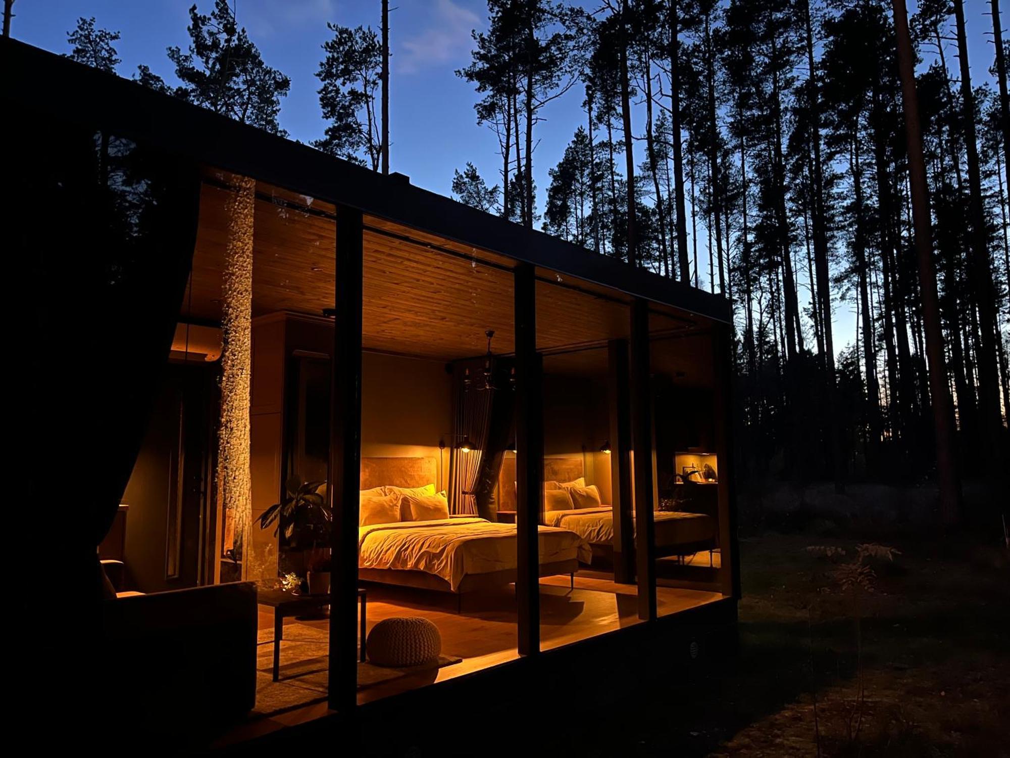Ferienhaus Mustika Mirror Minivilla Saunaga